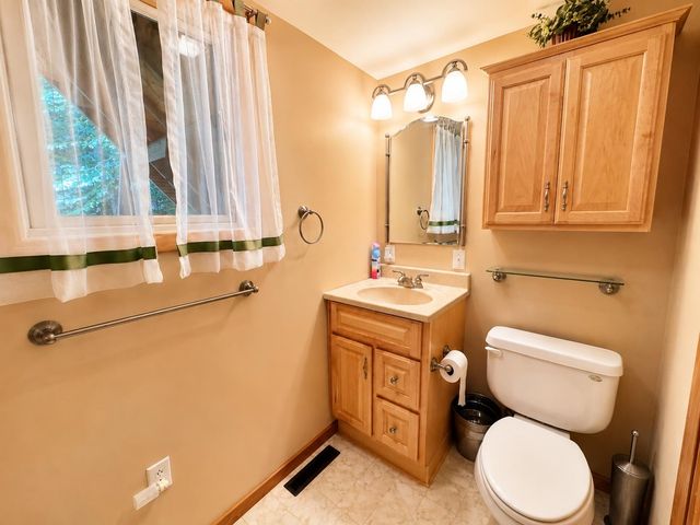 22 Ives Road, Wilmington, VT 05363