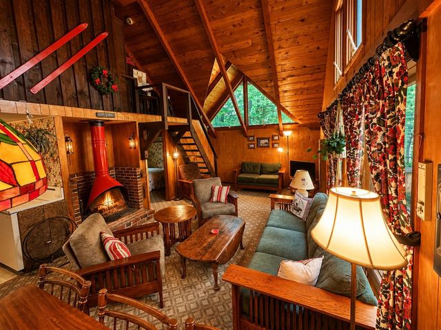 22 Ives Road, Wilmington, VT 05363