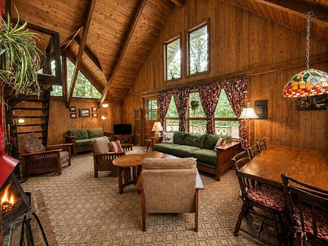 22 Ives Road, Wilmington, VT 05363