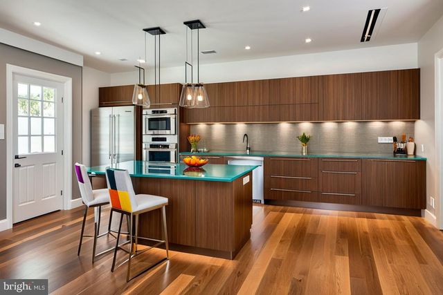 1105 MORSE ST NE, Washington, DC 20002