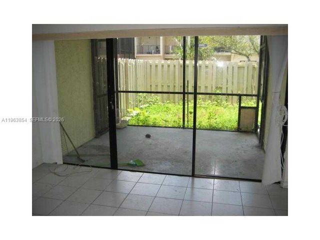 6512 KENDALE LAKES DR 903, Miami, FL 33183