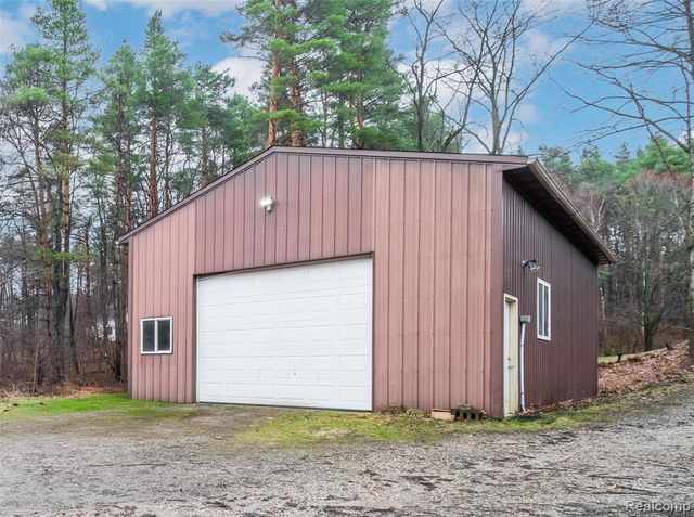 4250 Phillips Road, Metamora, MI 48455