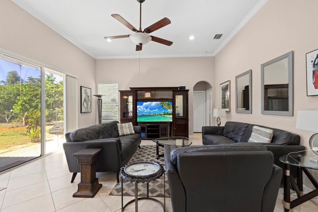 3968 W Hamilton Key, West Palm Beach, FL 33411