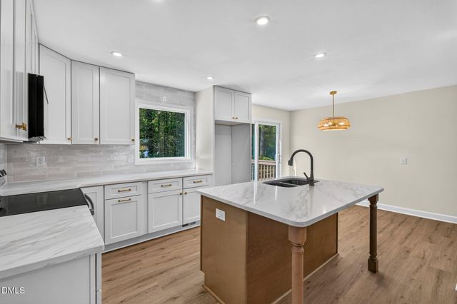 5808 Caledonia Street, Raleigh, NC 27609