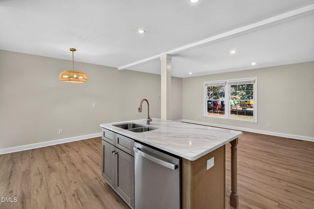 5808 Caledonia Street, Raleigh, NC 27609