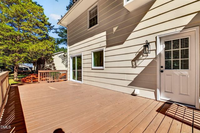 5808 Caledonia Street, Raleigh, NC 27609