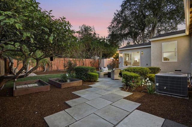 306 Schroeder Street, Sunnyvale, CA 94085