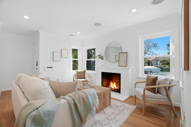 306 Schroeder Street, Sunnyvale, CA 94085