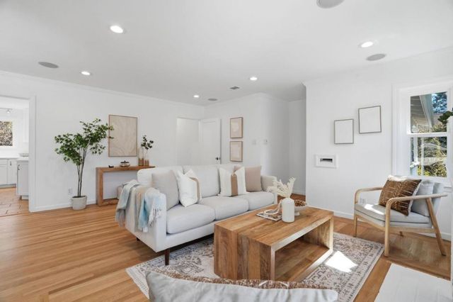 306 Schroeder Street, Sunnyvale, CA 94085