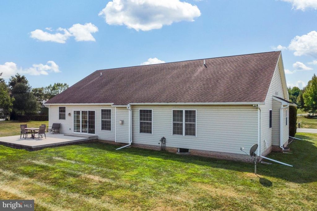 18812 ISLAND DRIVE, Hagerstown, MD 21742