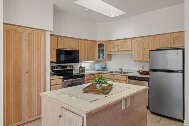 2017 Balmoral Dr, Kerrville, TX 78028