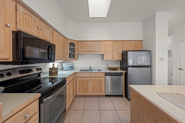 2017 Balmoral Dr, Kerrville, TX 78028