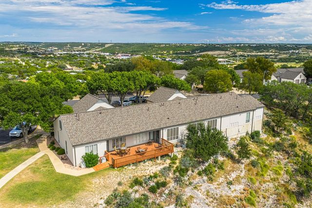 2017 Balmoral Dr, Kerrville, TX 78028