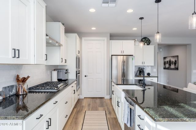 7773 W Cactus Wren Way, Florence, AZ 85132