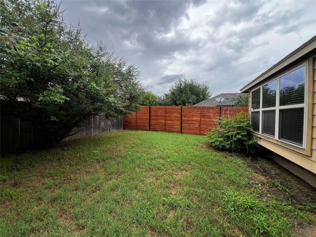 2708 Cottonwood Shores DR, Austin, TX 78725