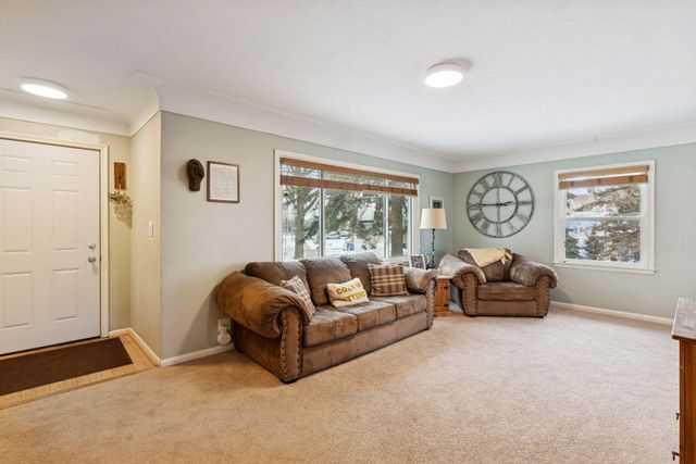 203 3rd Avenue NW, Buffalo, MN 55313