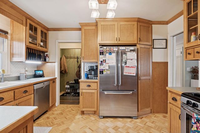 203 3rd Avenue NW, Buffalo, MN 55313