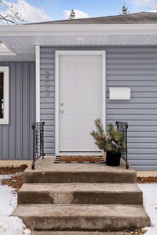 203 3rd Avenue NW, Buffalo, MN 55313