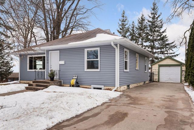 203 3rd Avenue NW, Buffalo, MN 55313