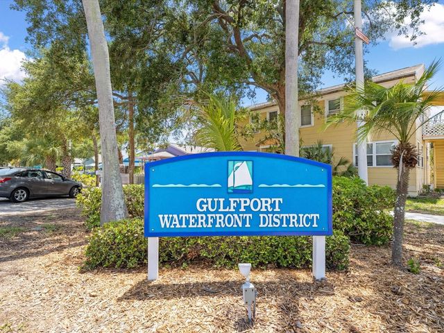 5015 15TH AVENUE S, Gulfport, FL 33707