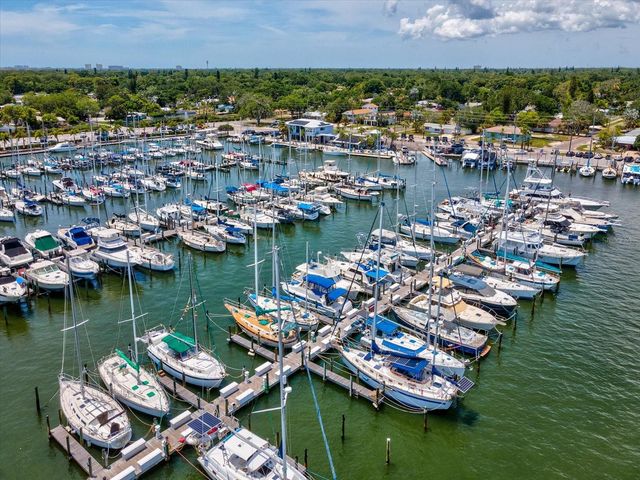 5015 15TH AVENUE S, Gulfport, FL 33707