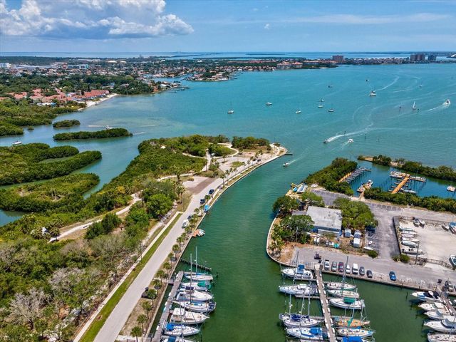 5015 15TH AVENUE S, Gulfport, FL 33707