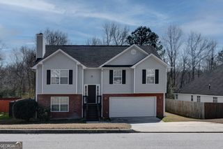 6132 Christopher Terrace, Rex, GA 30273