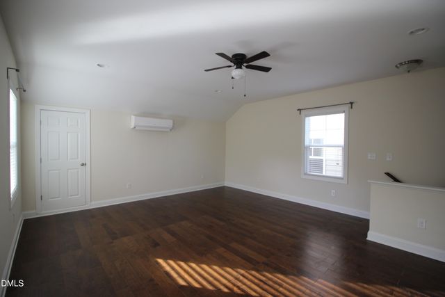 106 Windy Creek Lane, Apex, NC 27502