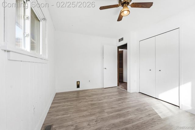 3375 Grant Road, Rochester Hills, MI 48309