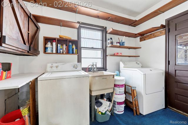 3375 Grant Road, Rochester Hills, MI 48309