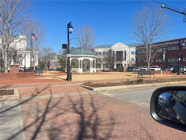 233 Legacy Downs Drive, Canton, GA 30118