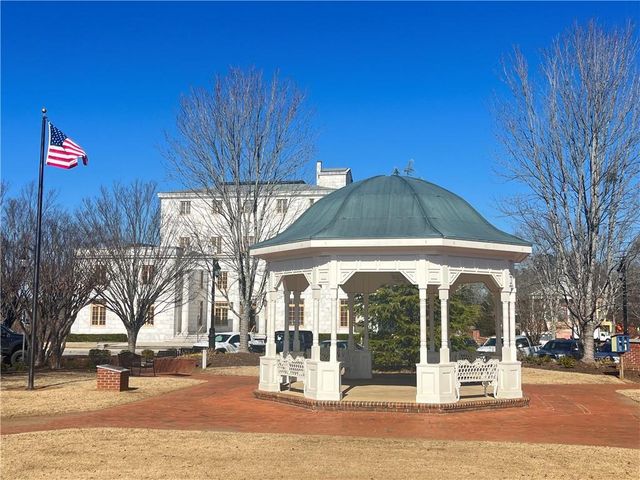 233 Legacy Downs Drive, Canton, GA 30118