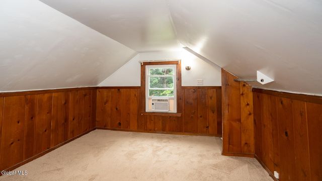 5 Sampson Avenue, Troy, NY 12180