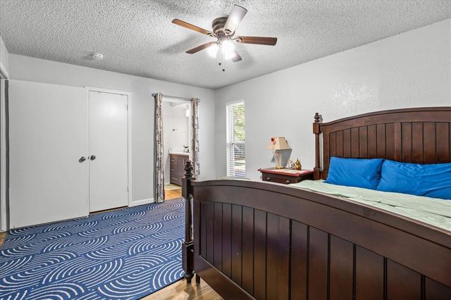 8712 N McMillan Avenue, Oklahoma City, OK 73132