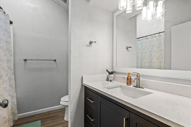 8712 N McMillan Avenue, Oklahoma City, OK 73132