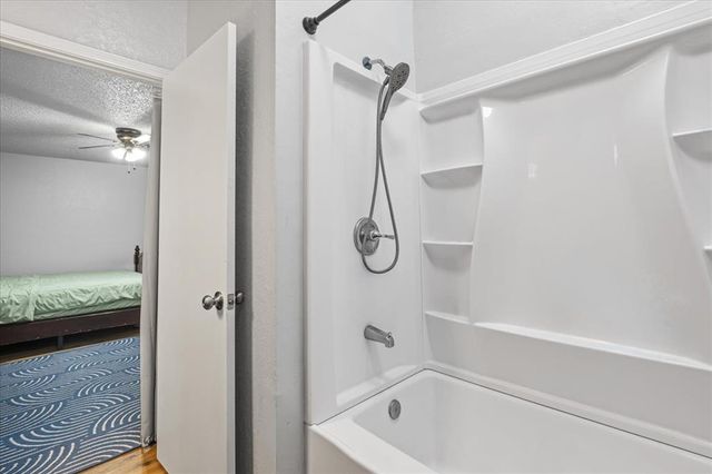 8712 N McMillan Avenue, Oklahoma City, OK 73132