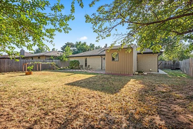 8712 N McMillan Avenue, Oklahoma City, OK 73132