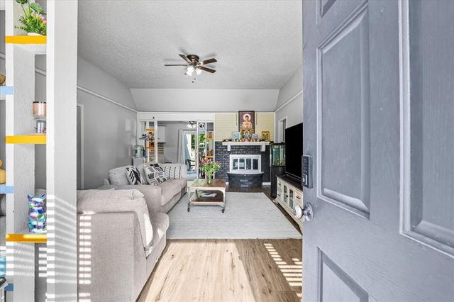 8712 N McMillan Avenue, Oklahoma City, OK 73132