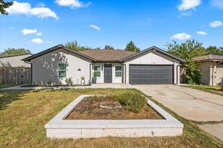 8712 N McMillan Avenue, Oklahoma City, OK 73132