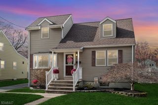 221 Colfax Ave, Pompton Lakes Boro, NJ 07442