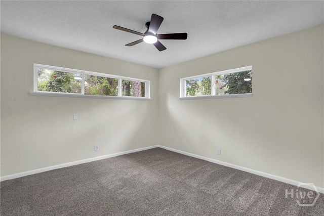 28 Gerald Drive, Savannah, GA 31406