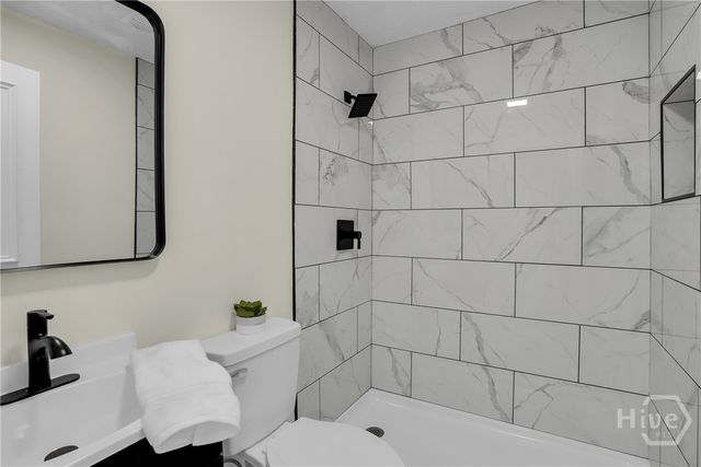 28 Gerald Drive, Savannah, GA 31406