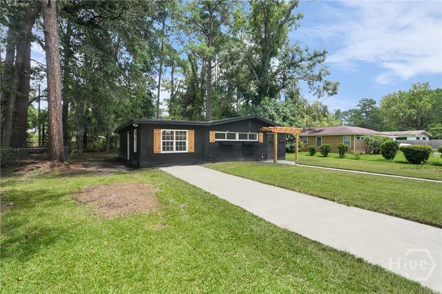 28 Gerald Drive, Savannah, GA 31406