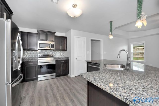 22637 Quarry Road, Athens, AL 35613