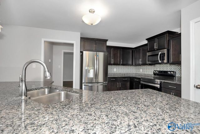 22637 Quarry Road, Athens, AL 35613