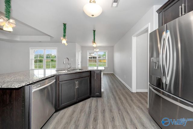 22637 Quarry Road, Athens, AL 35613