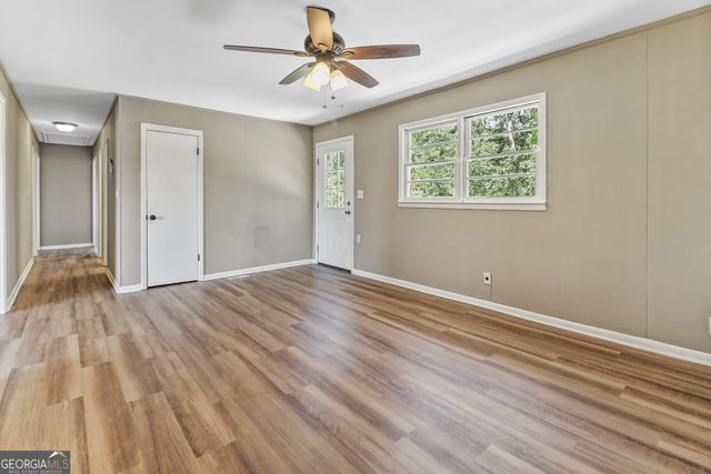 55 Welcome To Sargent Road, Newnan, GA 30263