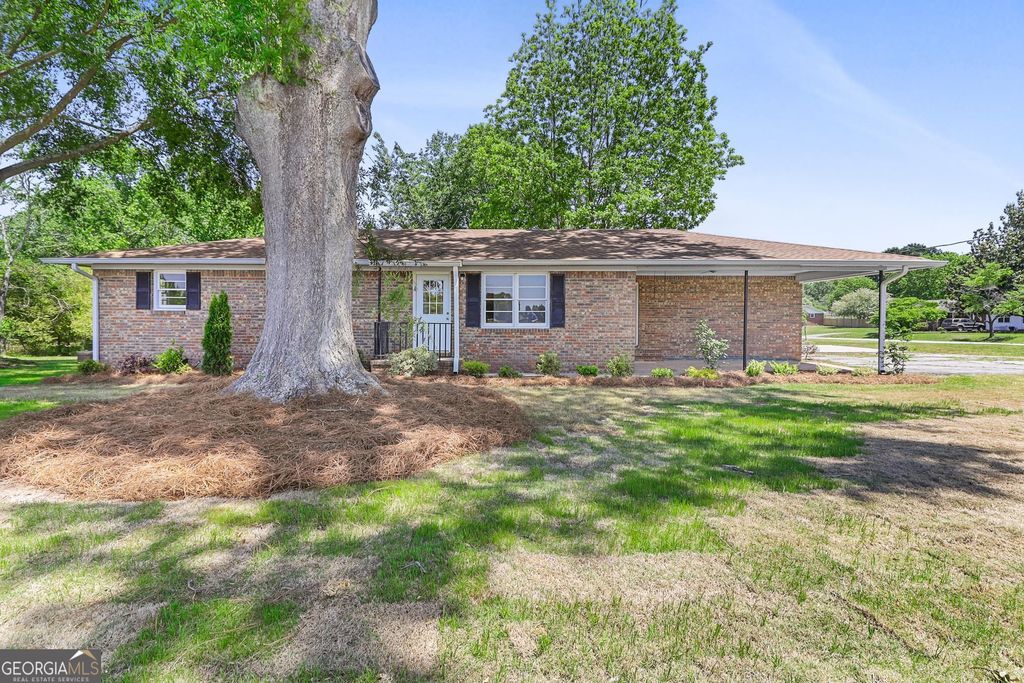 55 Welcome To Sargent Road, Newnan, GA 30263