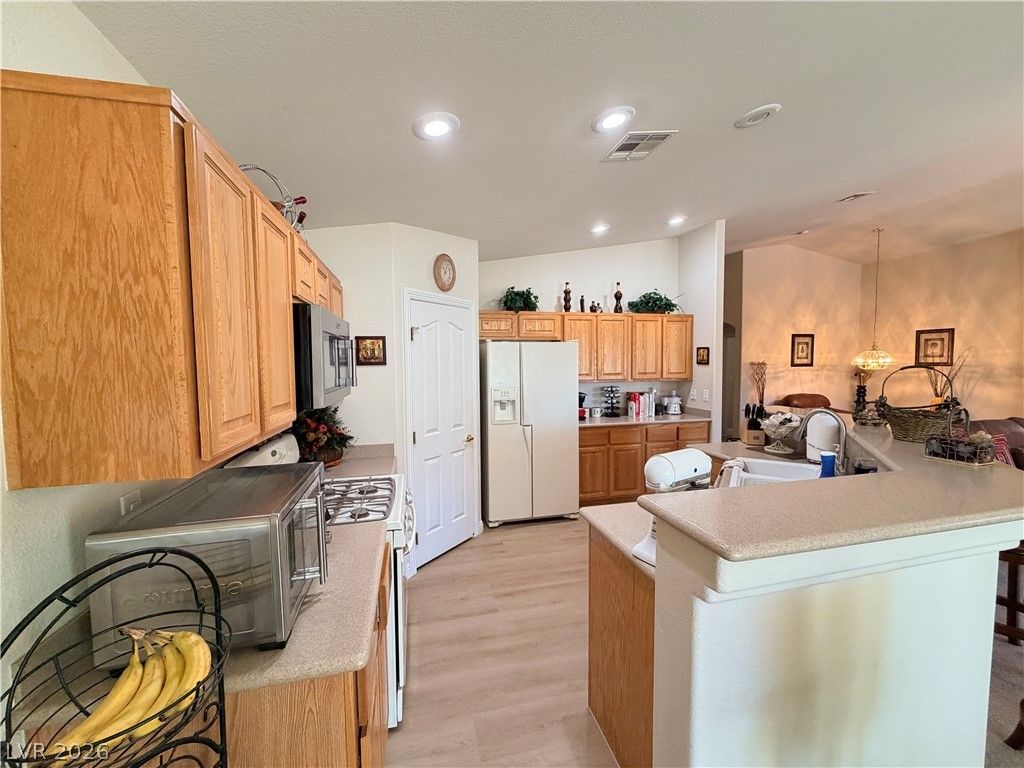 3917 Robin Knot Court, North Las Vegas, NV 89084 — photo 5