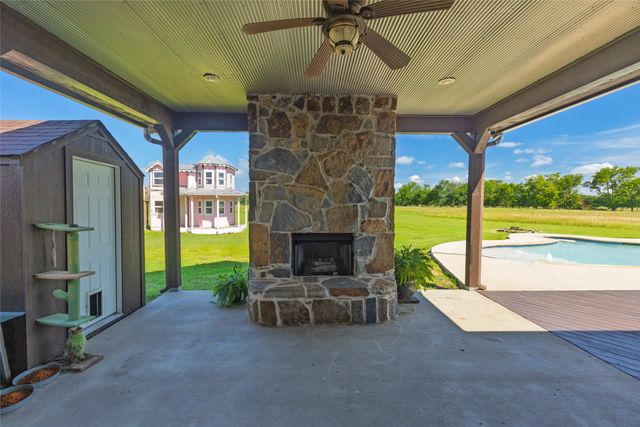 71 County Road 4735, Cumby, TX 75433